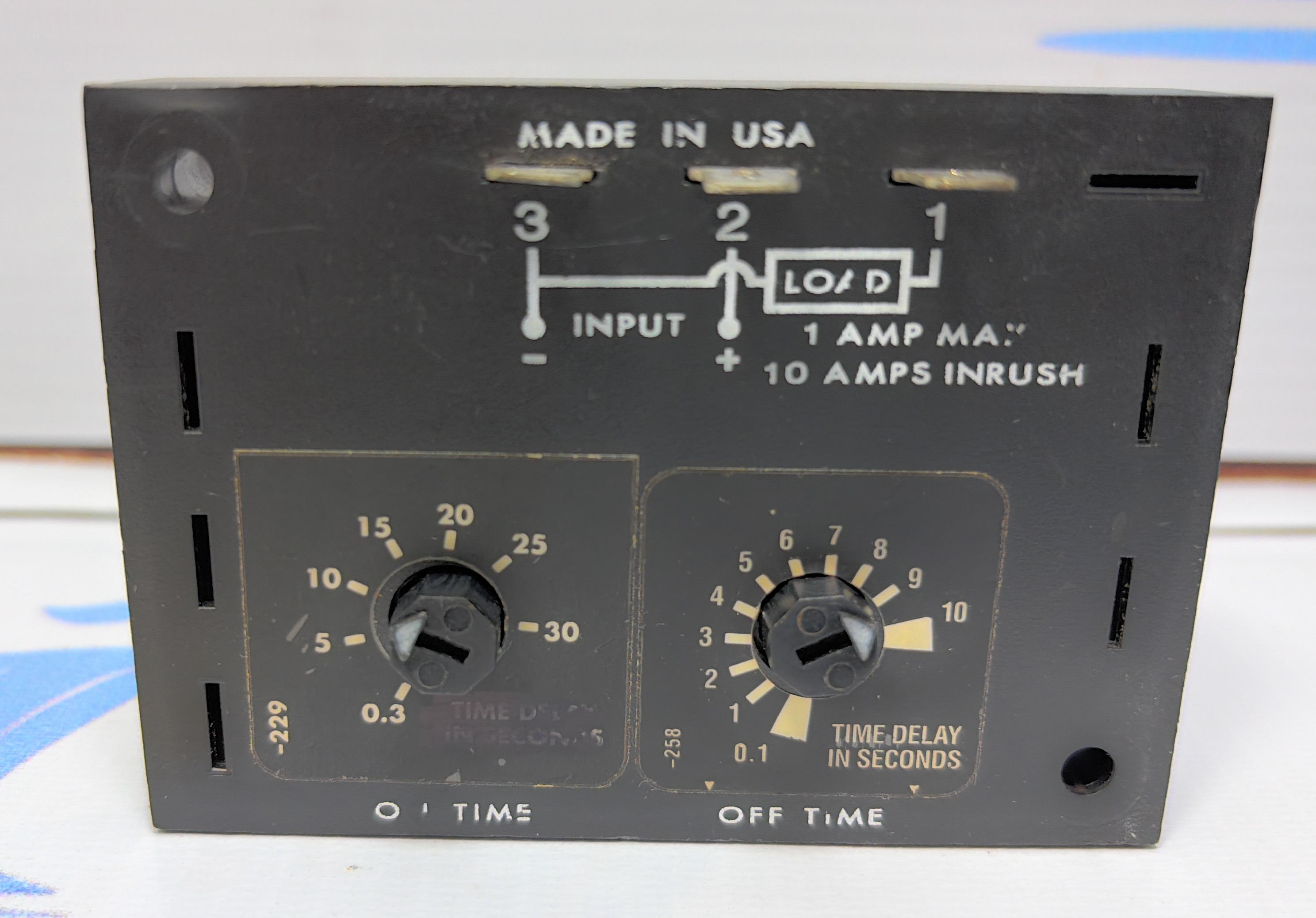 ABB SSAC SOLID STATE TIMER PART NO : X 2910 ON TIME 1-30 MIN OFF TIME 0.1-10 SEC 12 VDC 
