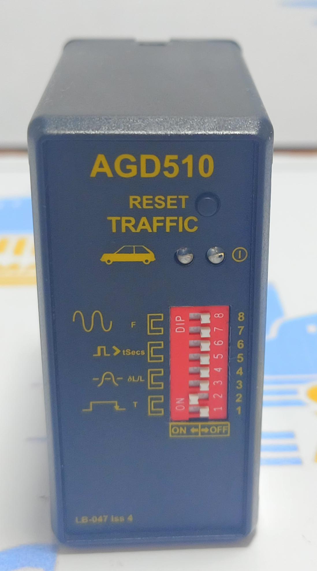 AGD510  INDUCTIVE LOOP DETECTOR TRAFFIC  LB-047  S\N 1100424  POWER 12/24 V 