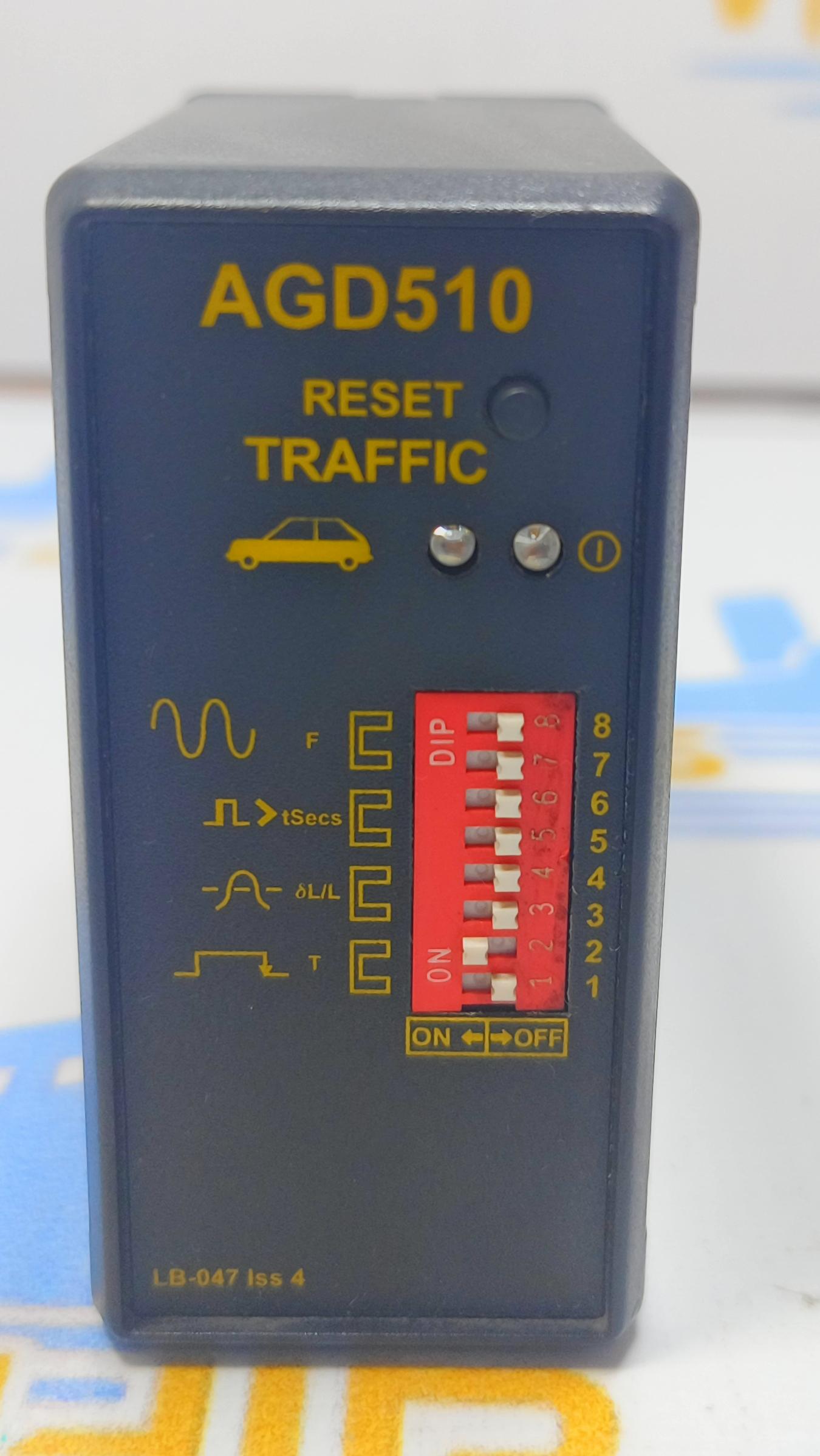 AGD510  INDUCTIVE LOOP DETECTOR TRAFFIC  LB-047  S\N 11101018  POWER 12/24 V 