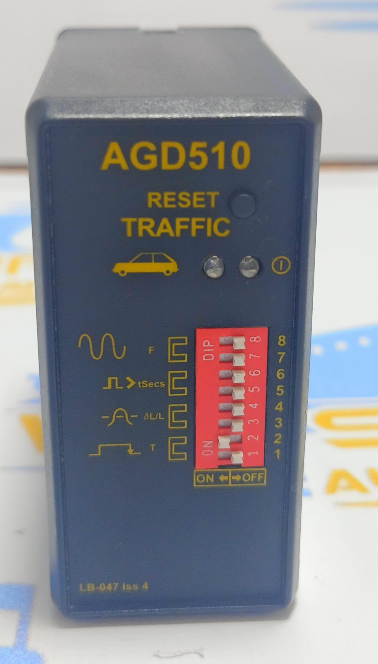 AGD510  INDUCTIVE LOOP DETECTOR TRAFFIC  LB-047  S\N 11101091 POWER 12/24 V 