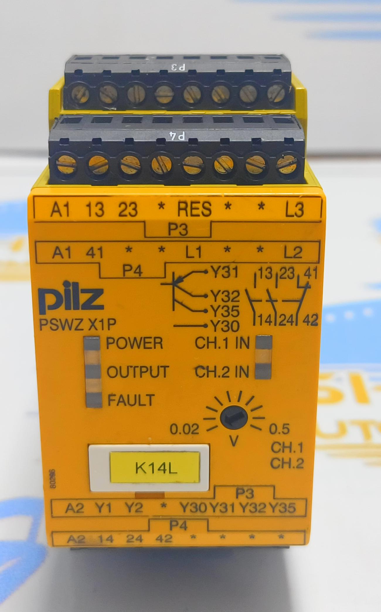 PLIZ PSWZ X1P SAFETY RELAY  0,5V/24-240VACDC2n/0 ID NO : 777949 117927