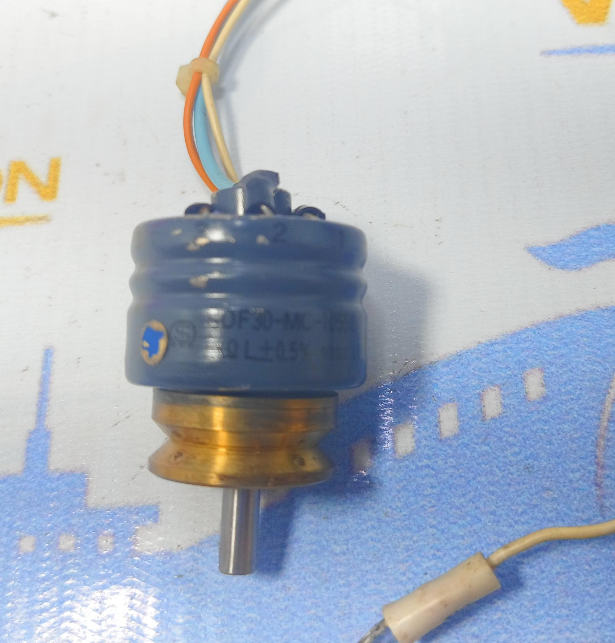 SAKAE SOF 30 - MC  - 1055E  POTENTIOMETER 9802 14 
